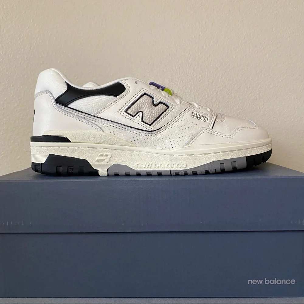 New Balance 550 “Sea Salt”
- Size 9 Men - Picture 2 of 10